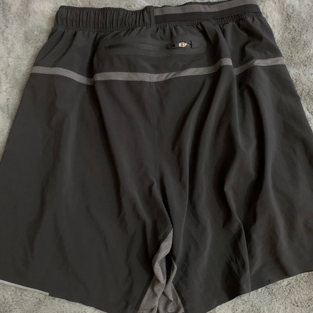 Lululemon surge short 6” - Picture 5 of 6